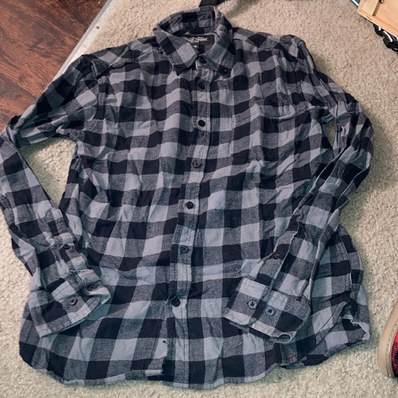 Men’s Dawson & Brooks plaid button up shirt - Picture 1 of 3
